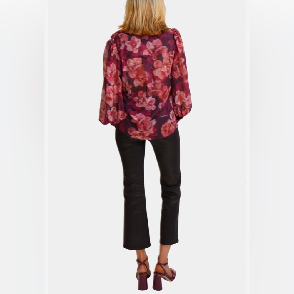 Worthington‎ Vibrant Pink and Black Top size 1X floral print
